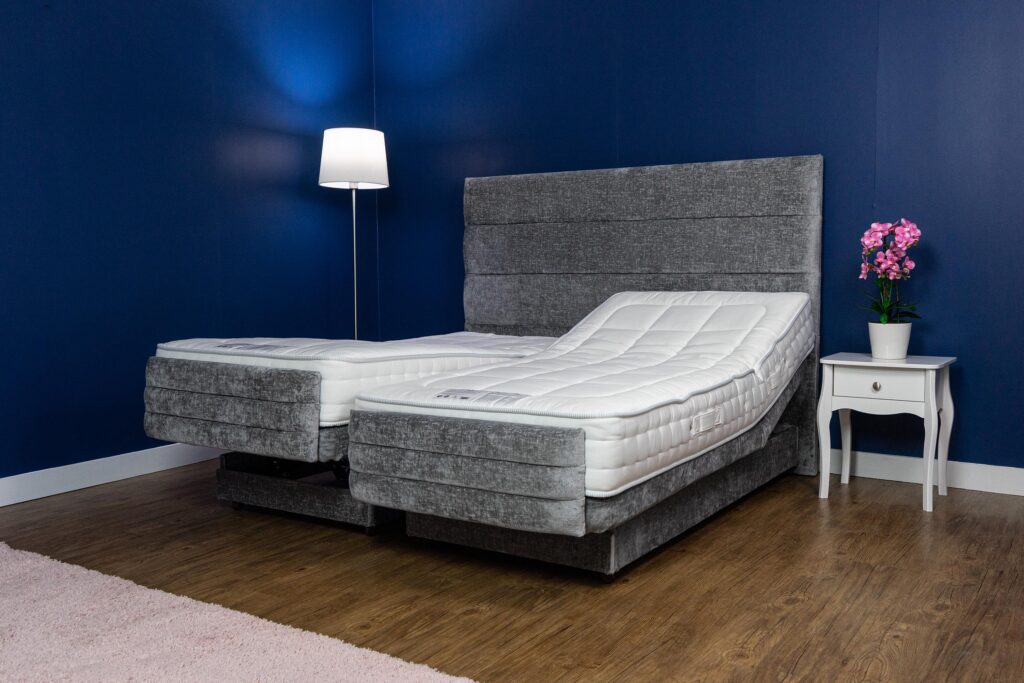 Hampton twin bed.