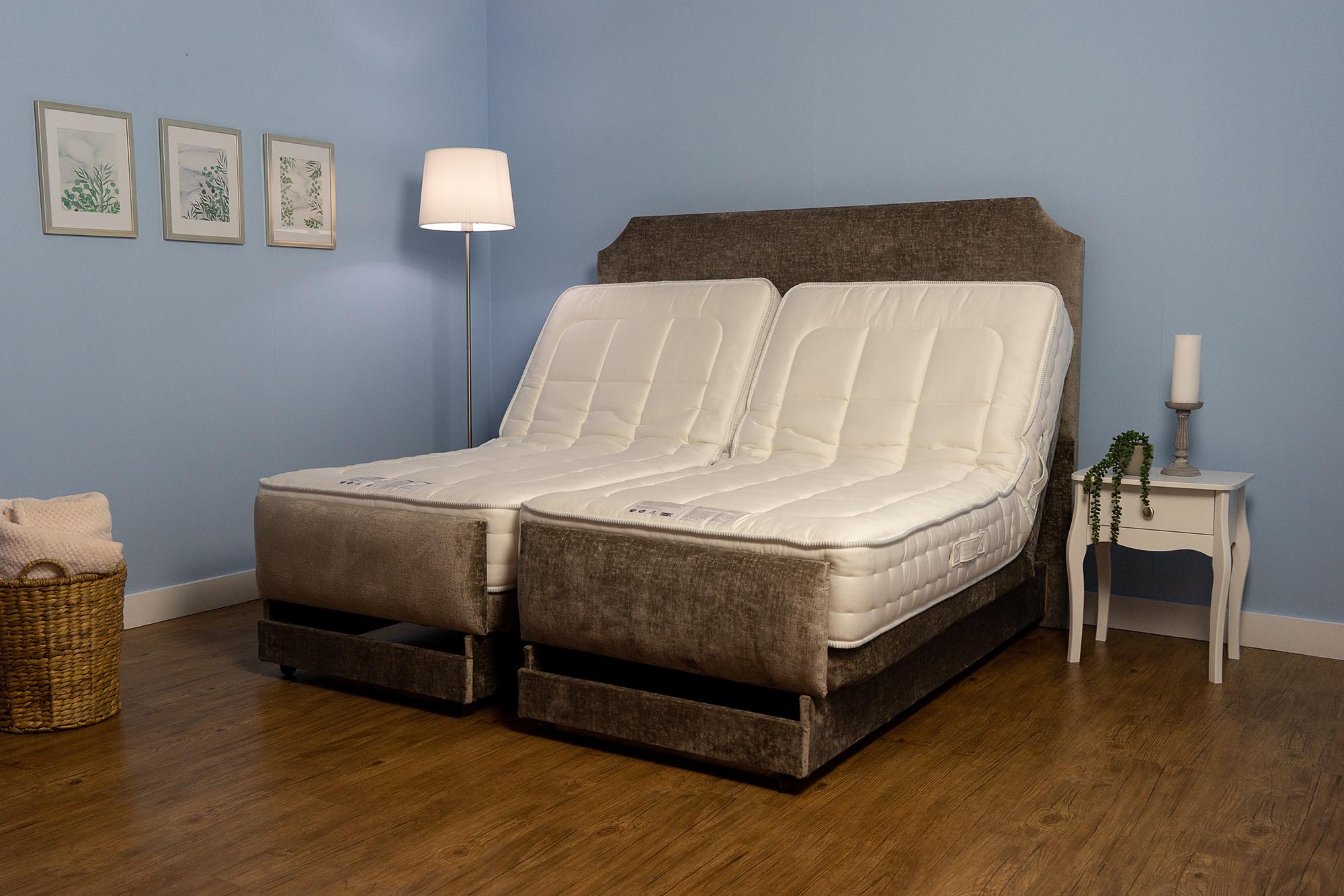 The Heritage Wentworth Adjustable bed with two single mattresses that are both raised by the headboard.